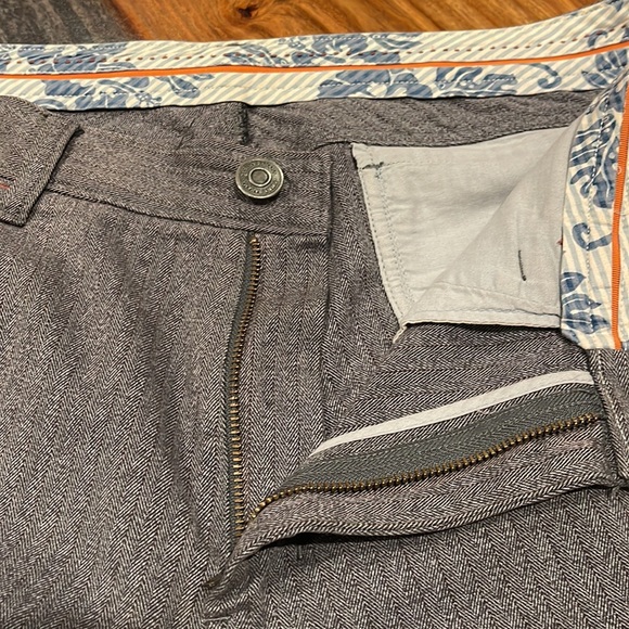 Tommy Bahama Five Pocket Grey stripes Pants. EUC - Picture 8 of 13